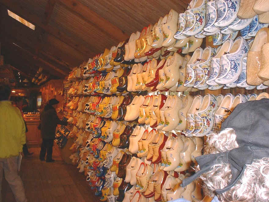 Amst 19.JPG (230771 bytes)