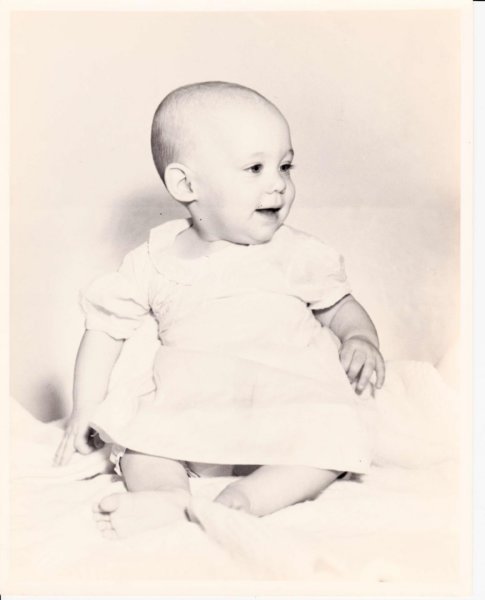 babydiannebornjan31949.jpg