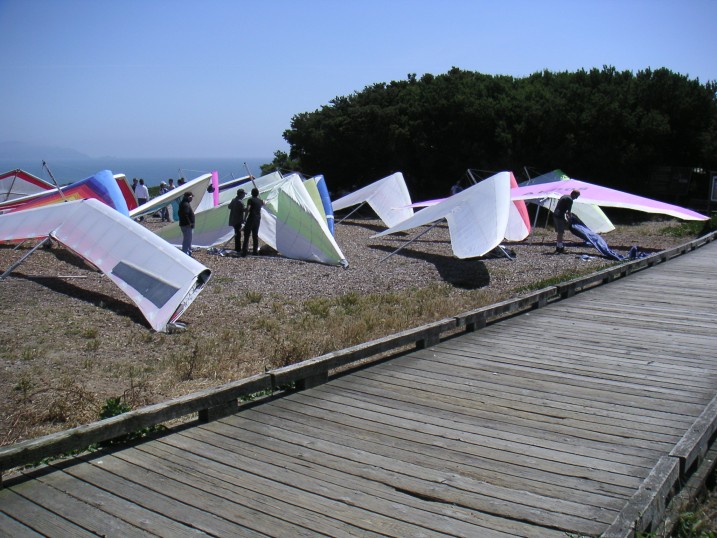 hanggliders1