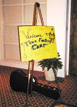 johnssign360.jpg (30465 bytes)
