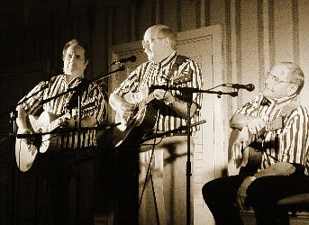 trio1250.jpg (25842 bytes)