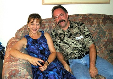 P8181411ws.JPG (39777 bytes)
