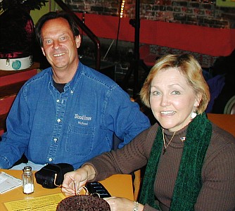 P4254753.jpg (40323 bytes)