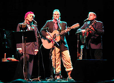 trio2.jpg (26251 bytes)