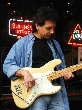 dave6.jpg (30988 bytes)