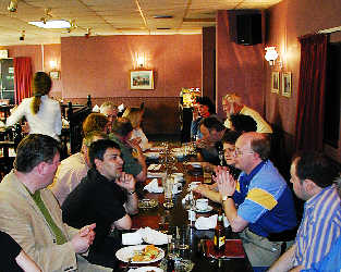dinner1.jpg (21446 bytes)