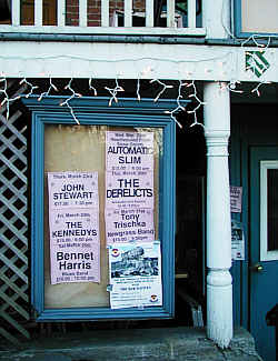 atthedoor.jpg (18417 bytes)
