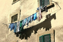 19-2003-09-12b cortona-0105x240.jpg (18438 bytes)
