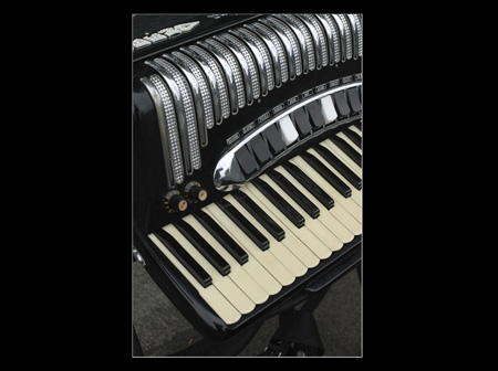 0103Accordion
