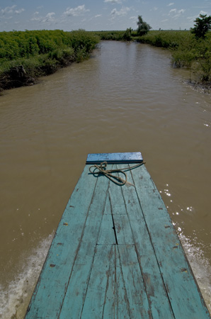 0106_DSC3268 River Boat 