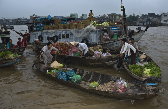 0133_DSC3796 Floating Market Saigon