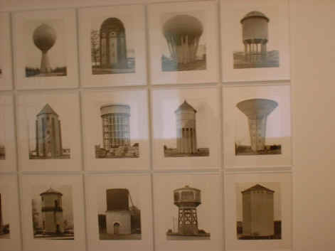 Art 25.JPG (68032 bytes)