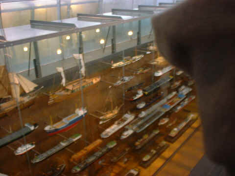 Boat 03.JPG (100172 bytes)