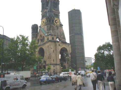 Munich 3.JPG (108098 bytes)