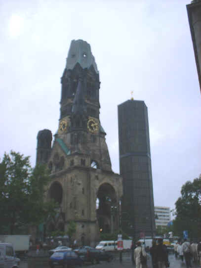 Munich 4.JPG (74734 bytes)