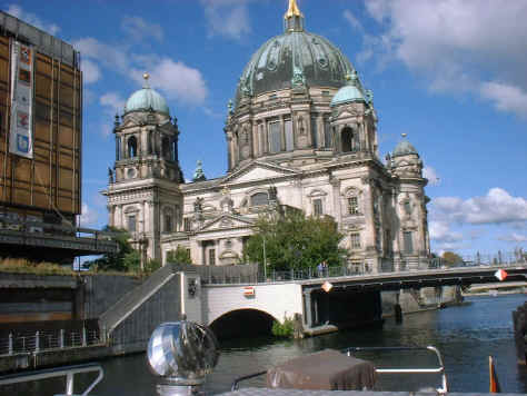 Munich 7.JPG (165958 bytes)