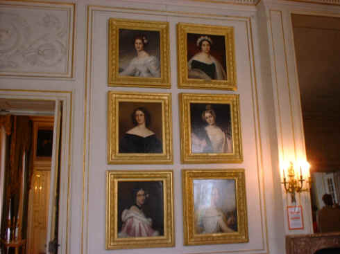 DSCF0024.JPG (118575 bytes)