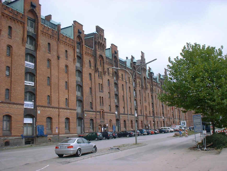 Hamburg 11.JPG (157965 bytes)