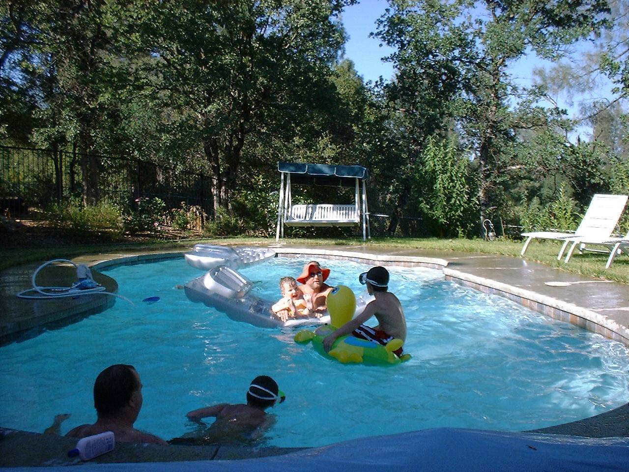 July 4th 15.JPG (265425 bytes)