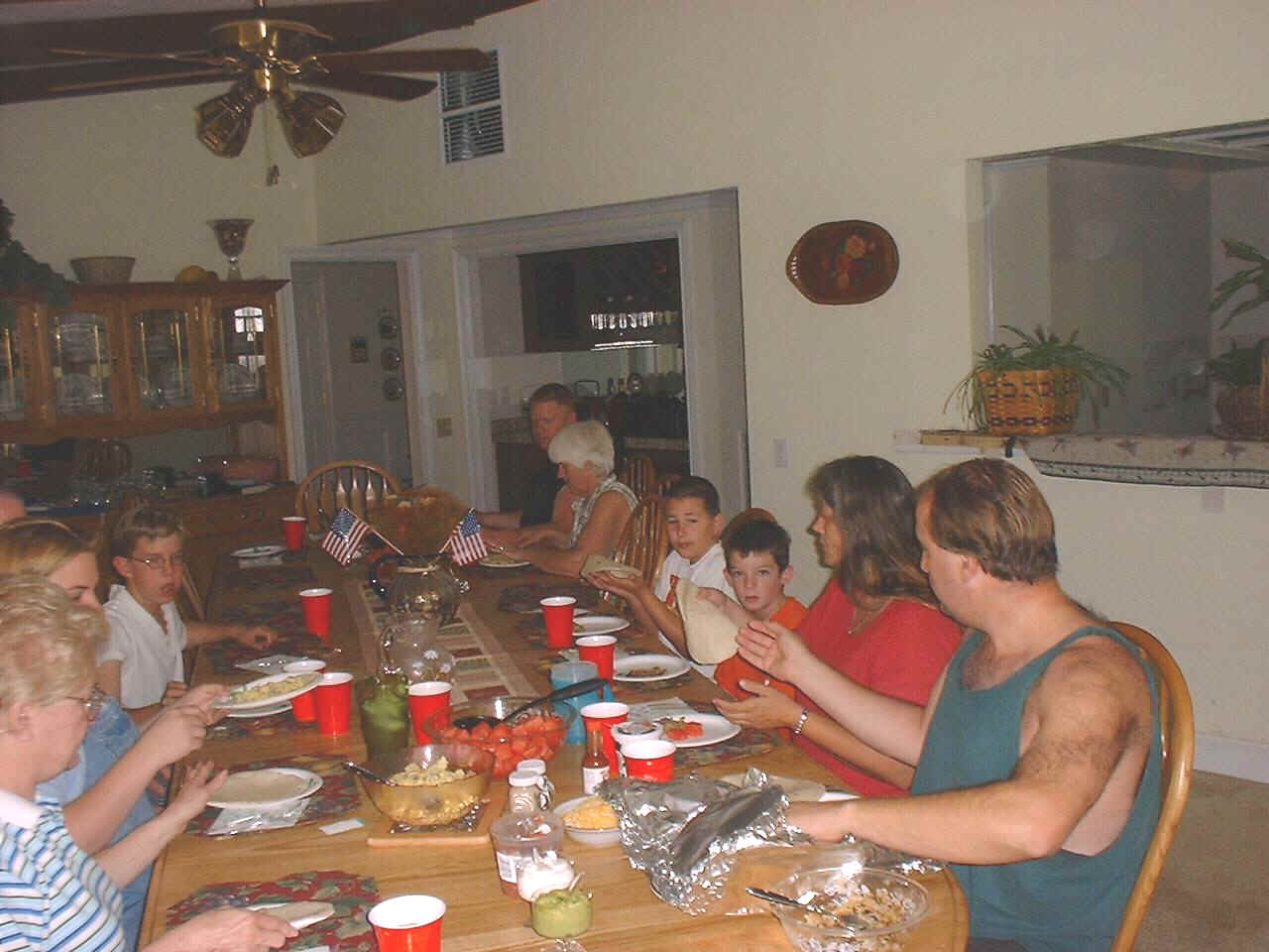 July 4th 22.JPG (135316 bytes)