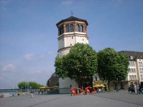 Museum 00.JPG (119152 bytes)