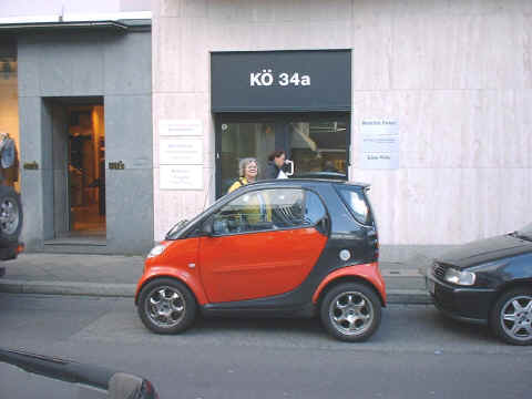 Small Car.JPG (131718 bytes)