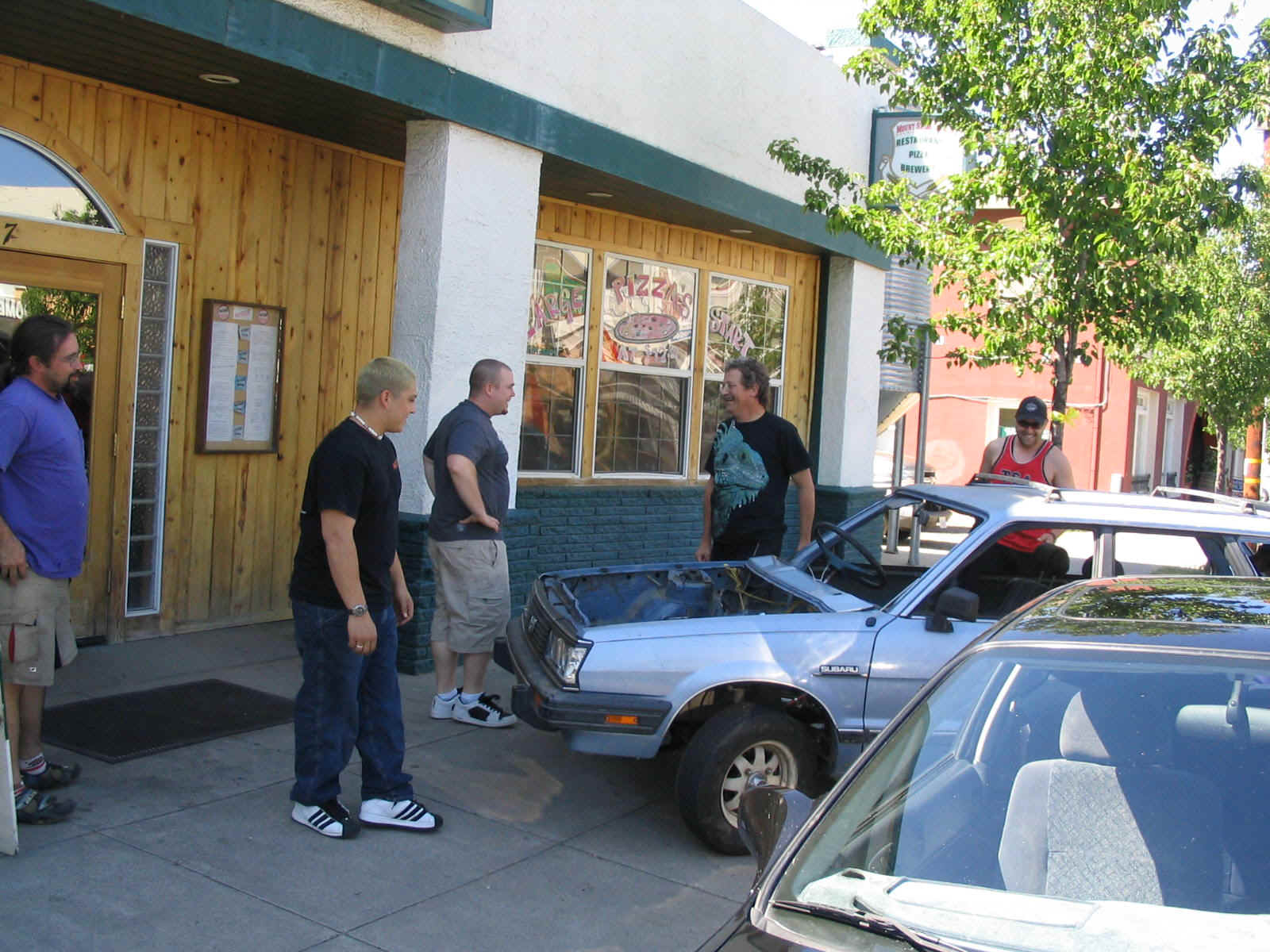 124_2494.JPG (333504 bytes)