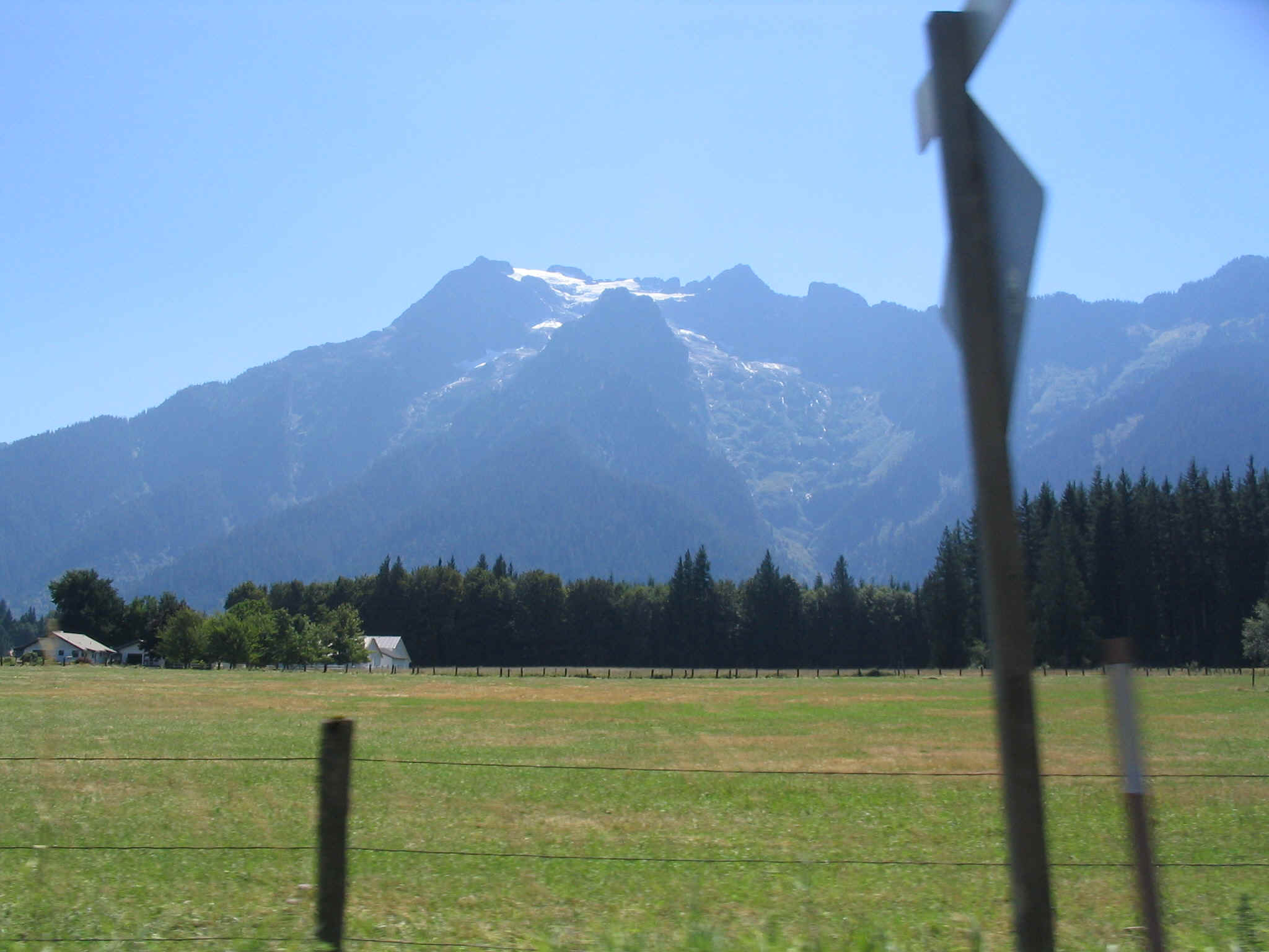 151_5111.JPG (663691 bytes)