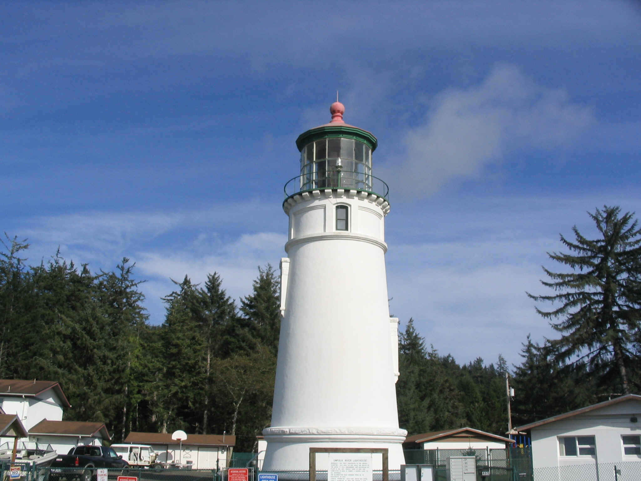 153_5399.JPG (711385 bytes)