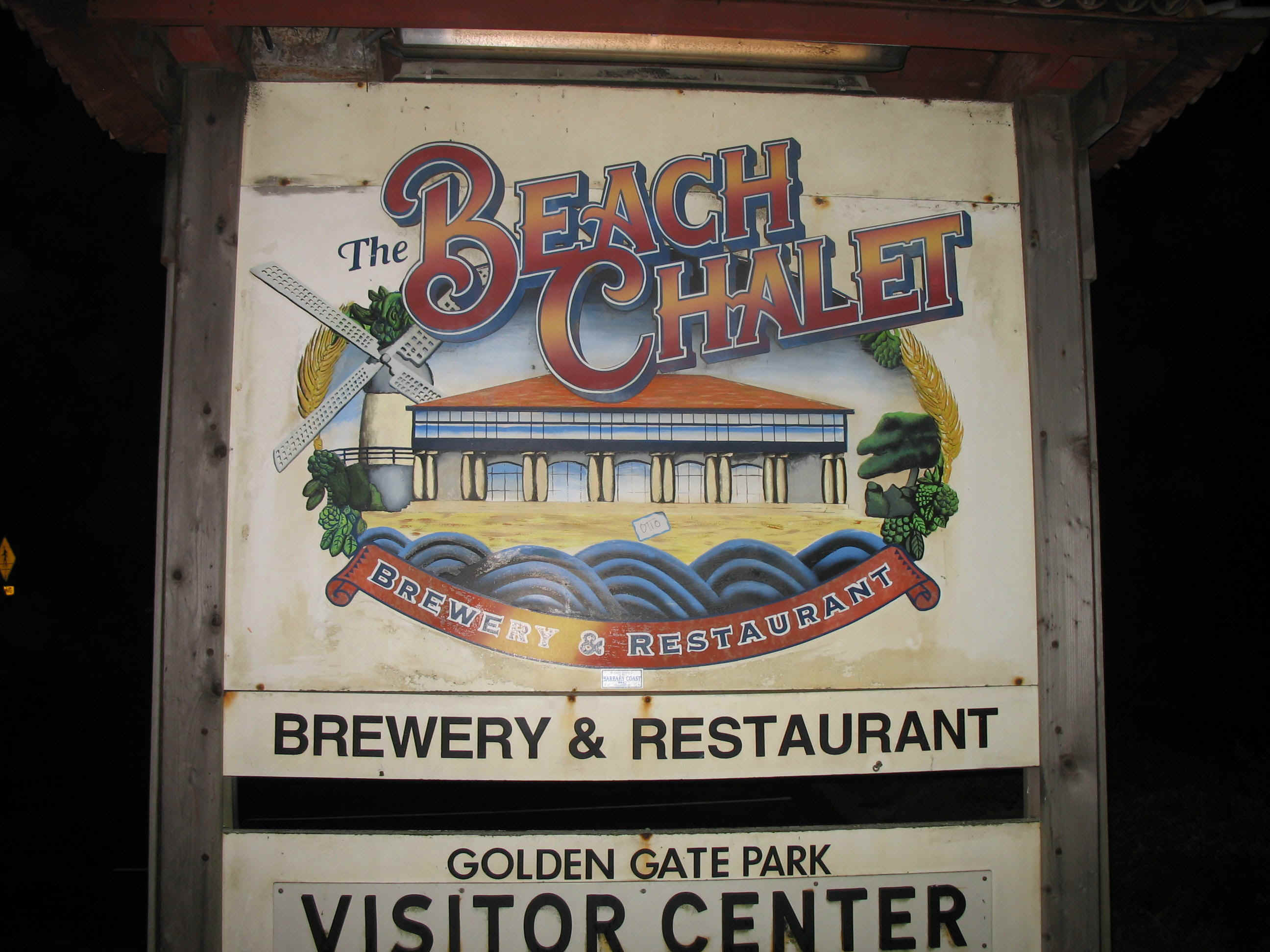 Beach Chalet.jpg (513422 bytes)