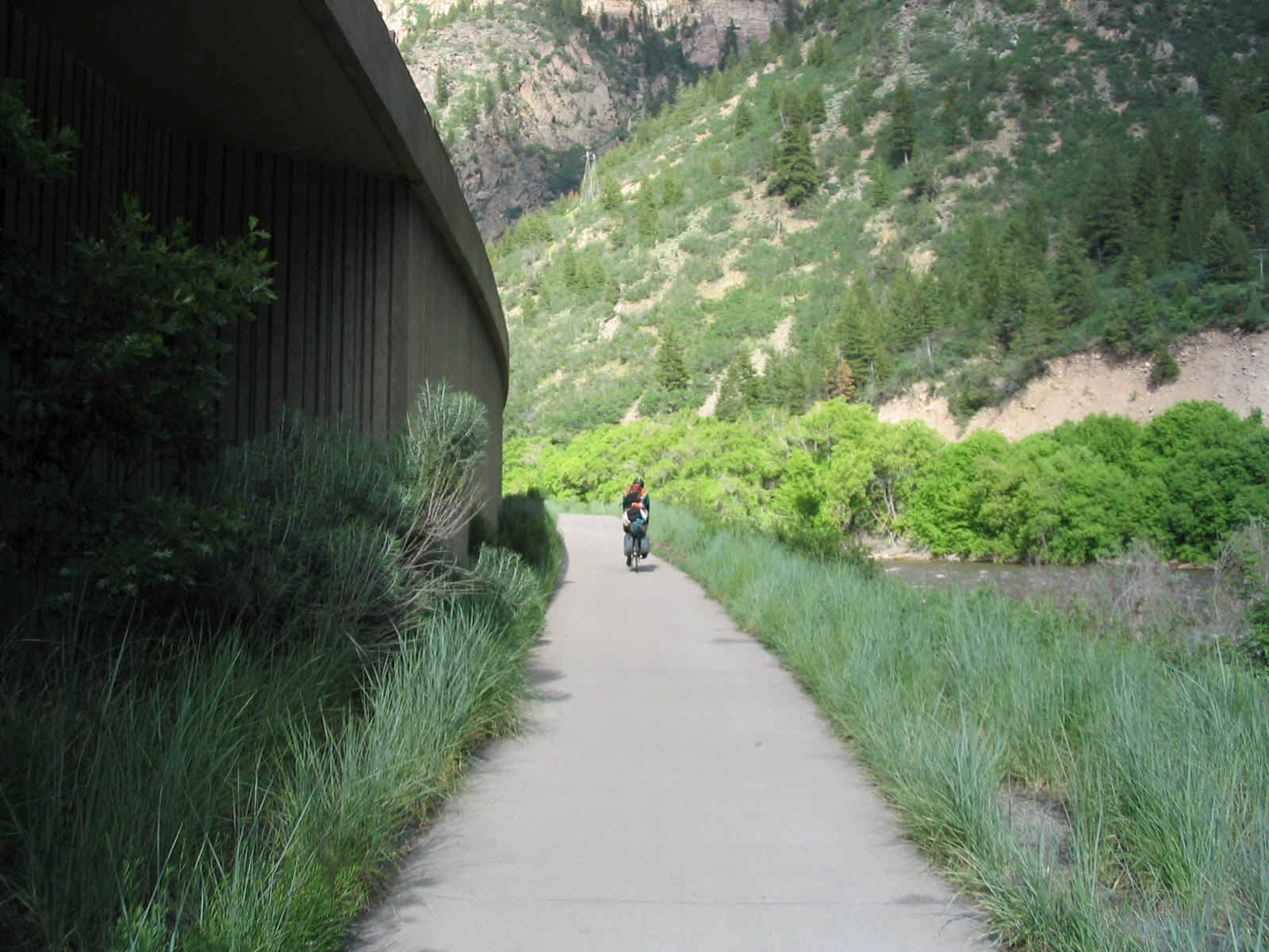 BikeTrip'03 017.jpg (290486 bytes)