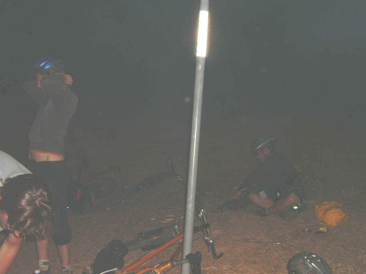 July 2004 Full Moon and The Downieville Campout 2004 018.jpg (312872 bytes)