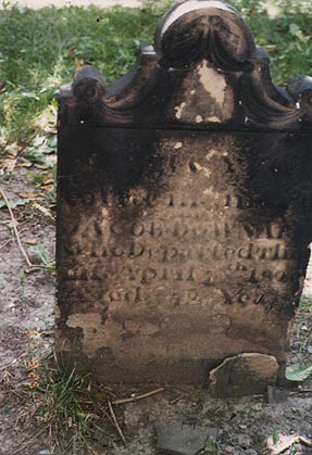 photo of Jacob Downard's tombstone