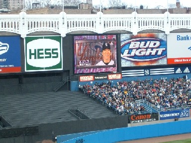 �X�|�[�c�I���W���[���[�O���X�N���[���Ɍ��ꂽ����I��