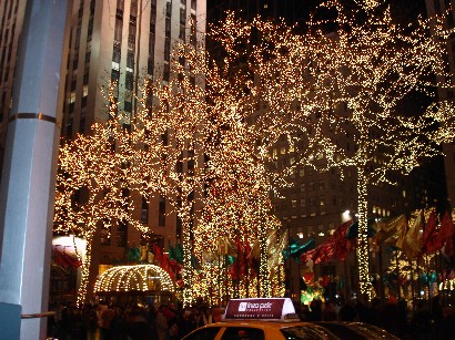 �l�G�̃C�x���g�I2005�N�̃��b�N�t�F���[�Z���^�[