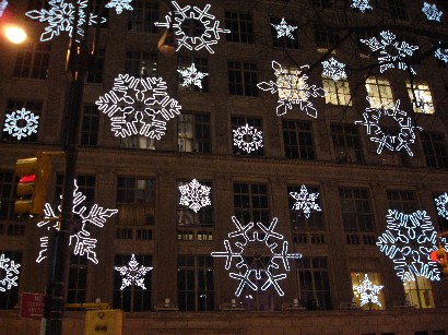 �l�G�̃C�x���g�I���b�N�t�F���[�̃N���X�}�X�c���[�̐^���ʃr���̃C���~�l�[�V����