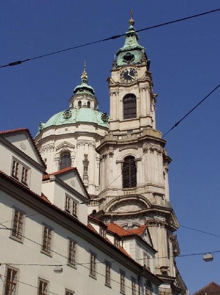 prague20060408_aptchurch012.jpg