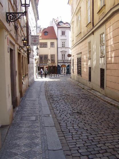 prague20060408_malostranskeside010.jpg