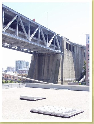 sf20050703rn_11.jpg