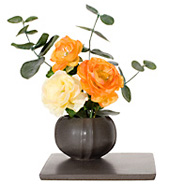 Corner flute bowl w/ trivet