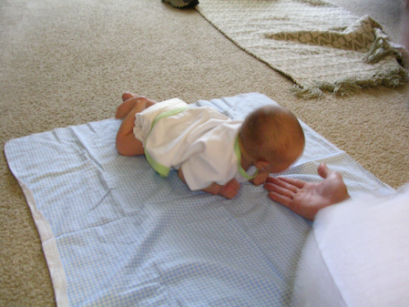 Damian_trying_to_crawl_6.3.07