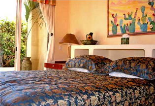 Guest Bedroom.