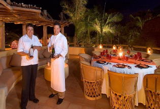 Roof top dining under the stars.