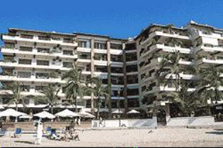 Plaza Dorada condos on Los Muerto Beach.