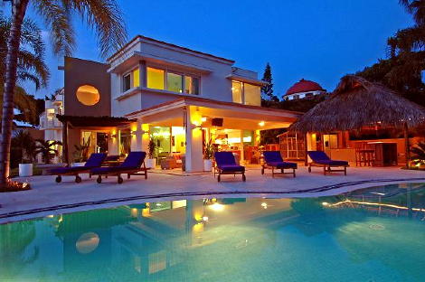 Beautiful oceanfront villa