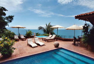 Heated main pool