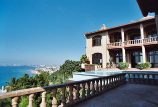 Villa