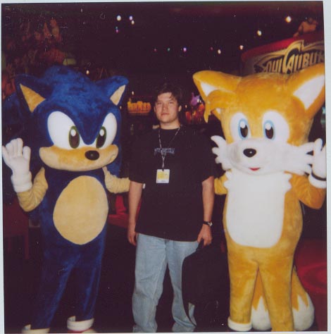 http://www.sonic.net/~raiden/e3-99/raid_sonic-tails.jpg