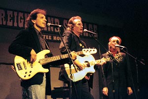 trio1.jpg (50435 bytes)