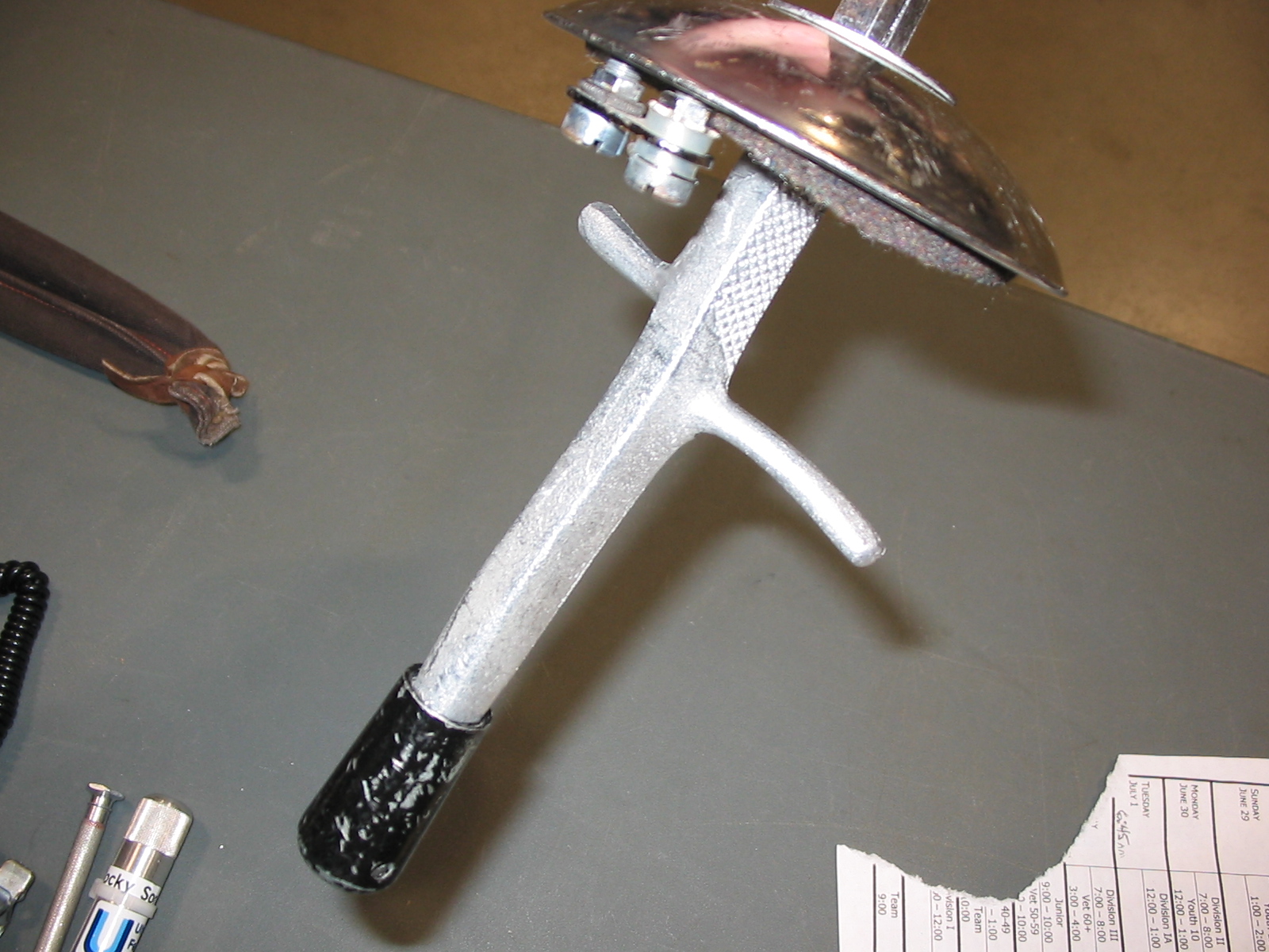 For what reason was the Spanish grip banned from competition? r/Fencing